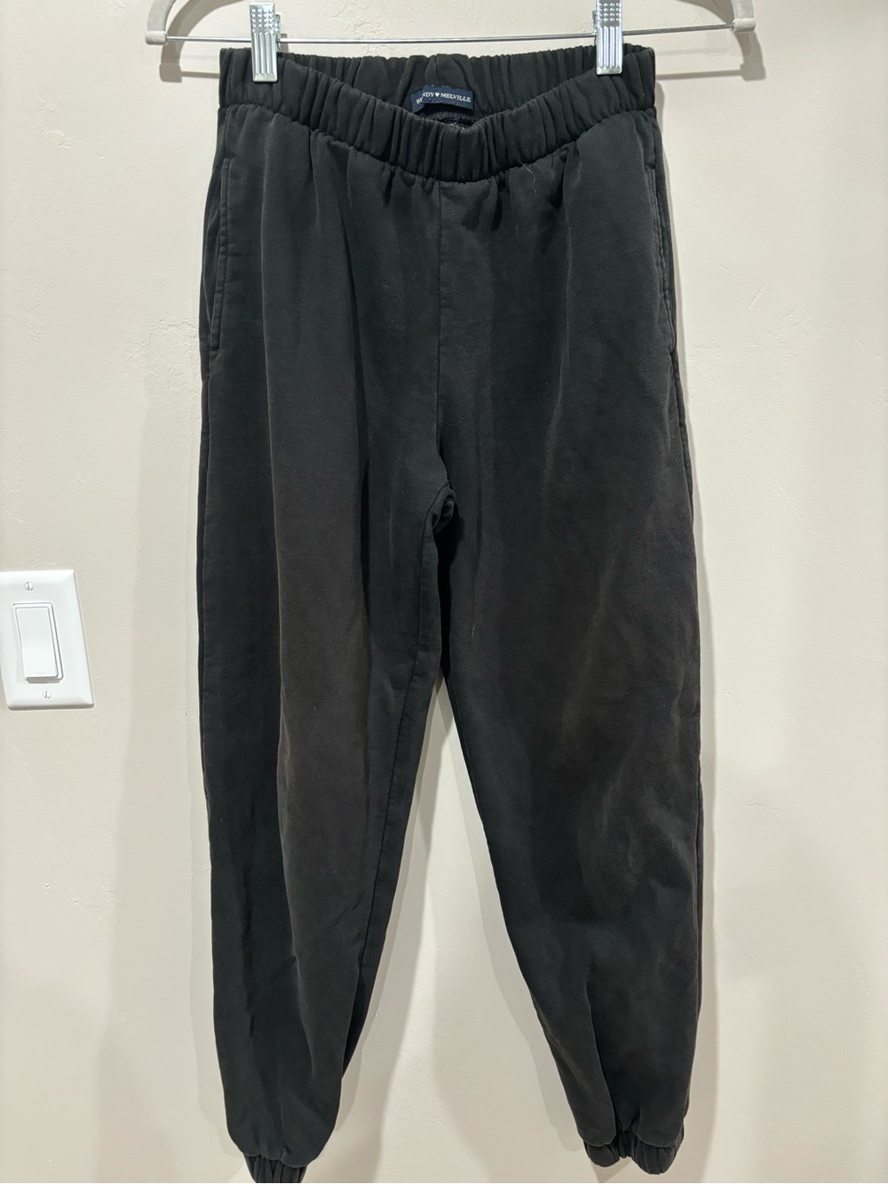 Brandy Melville Black Elastic-Waist Jogger Pants